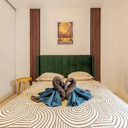 Le Cosy Bernard, Parking, Climatisation Chambre, Piscine Fermee Pour 2026 * Carcassonne